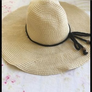 Floppy Beach Hat